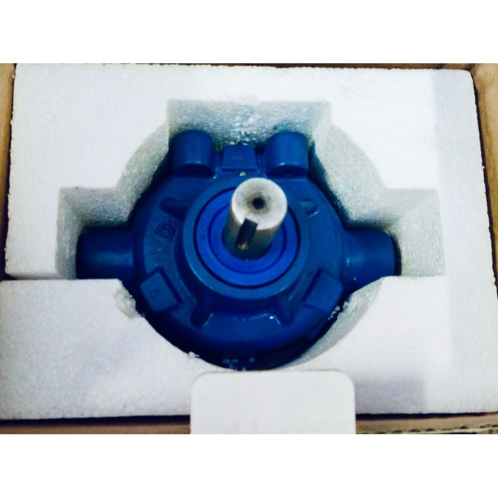 Насос водяной HYPRO 7560C