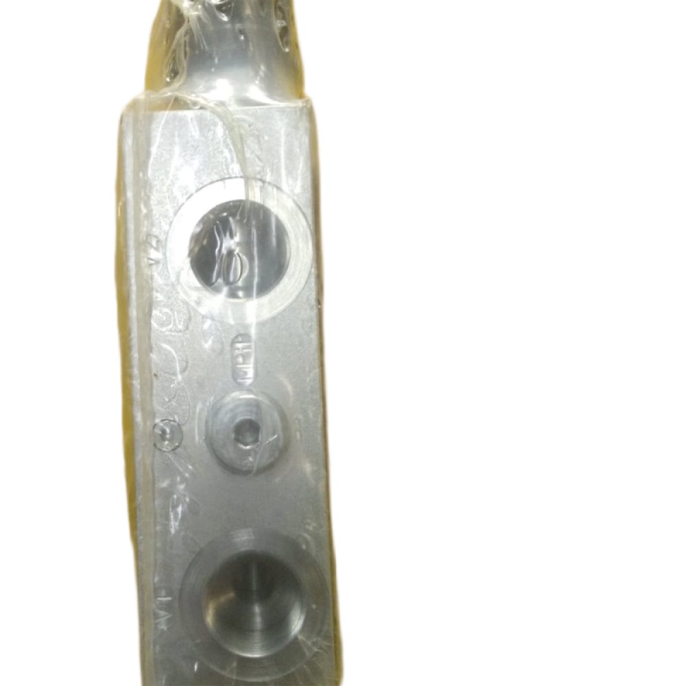 87748269 Цилиндр тормозной главный