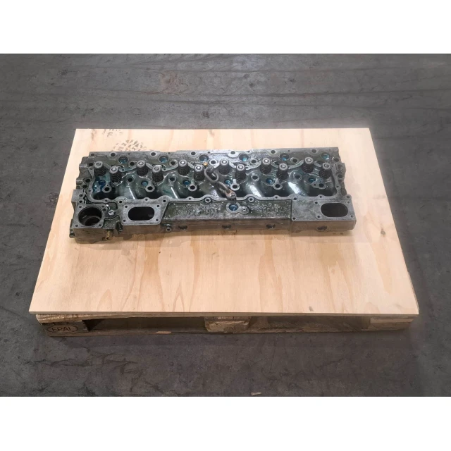 0R2163 Cylinder Head GP CAT