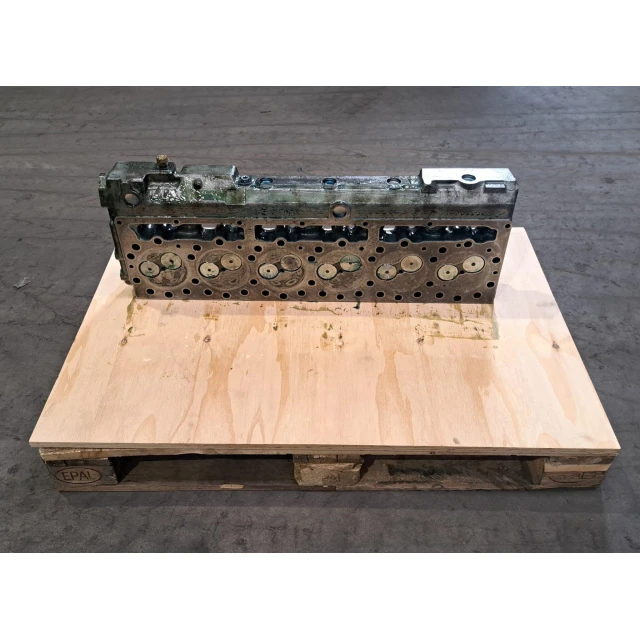 0R2163 Cylinder Head GP CAT