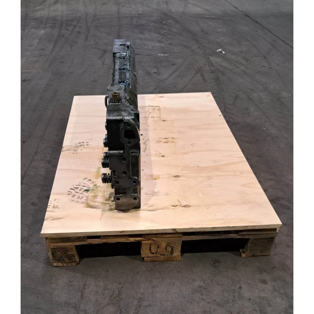0R2163 Cylinder Head GP CAT