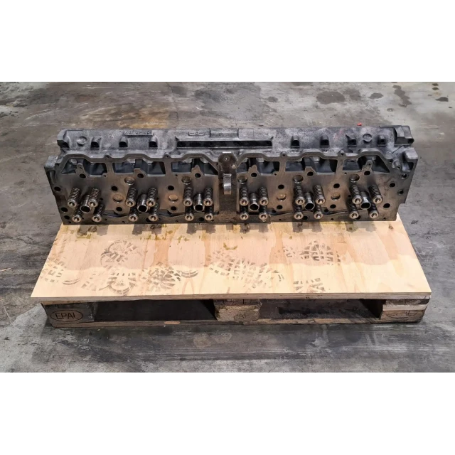20R0520 Cylinder Head GP CAT