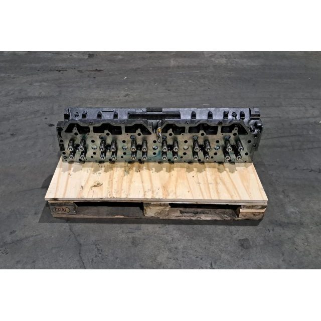 20R6779 Cylinder Head GP CAT