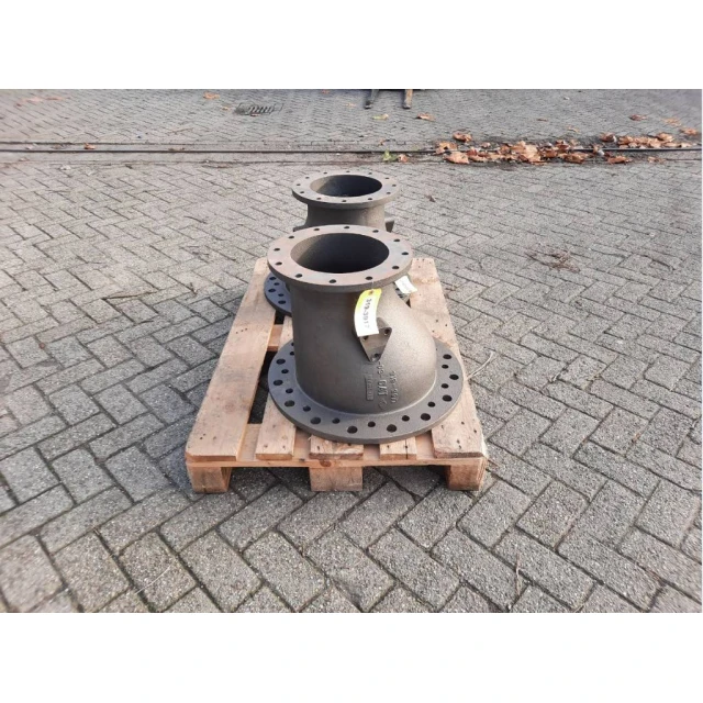 319-3917 Adapter exhaust CAT
