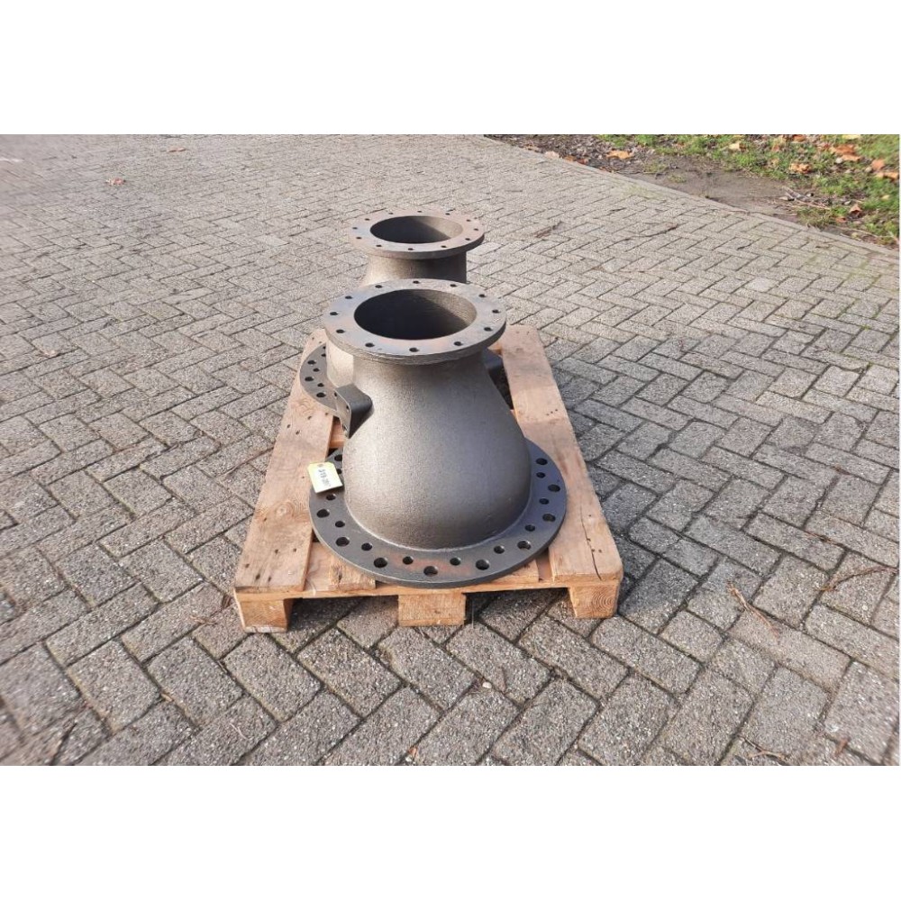 319-3917 Adapter exhaust CAT