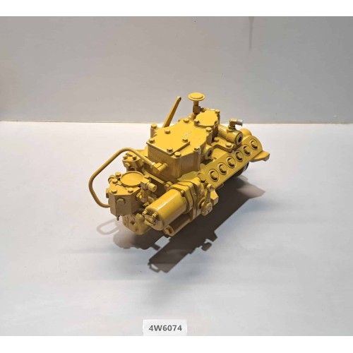 4W6074 Pump GP-GOV DRV,FUEL INJ & TFR. CAT (Caterpillar)