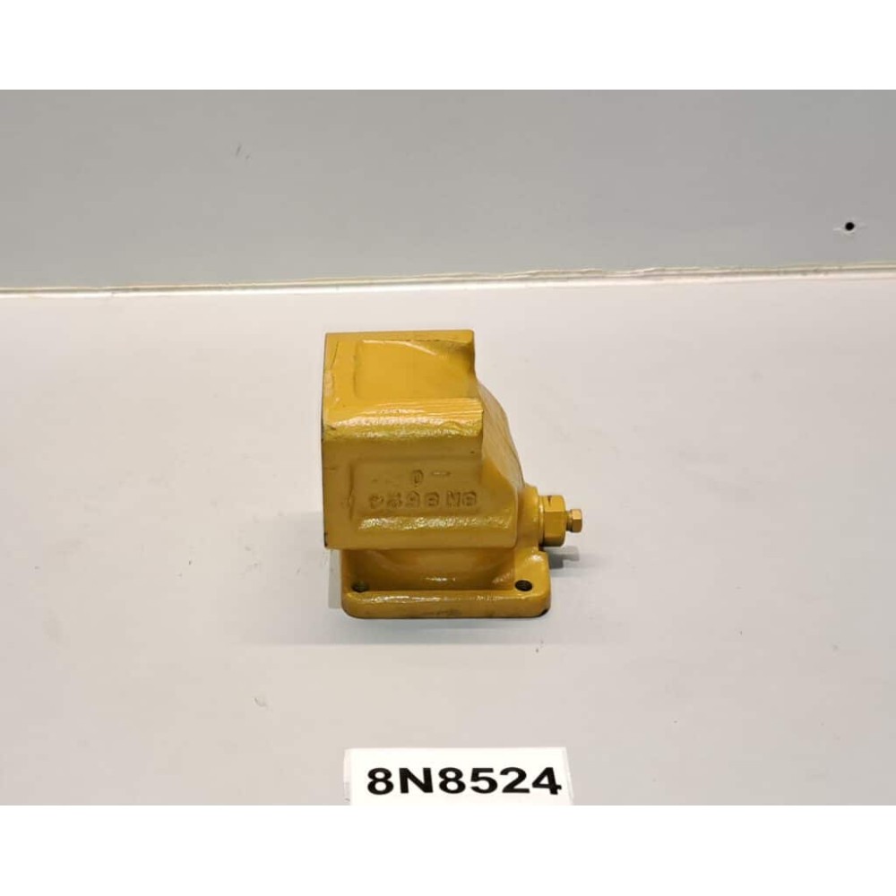 8N8524 Elbow CAT