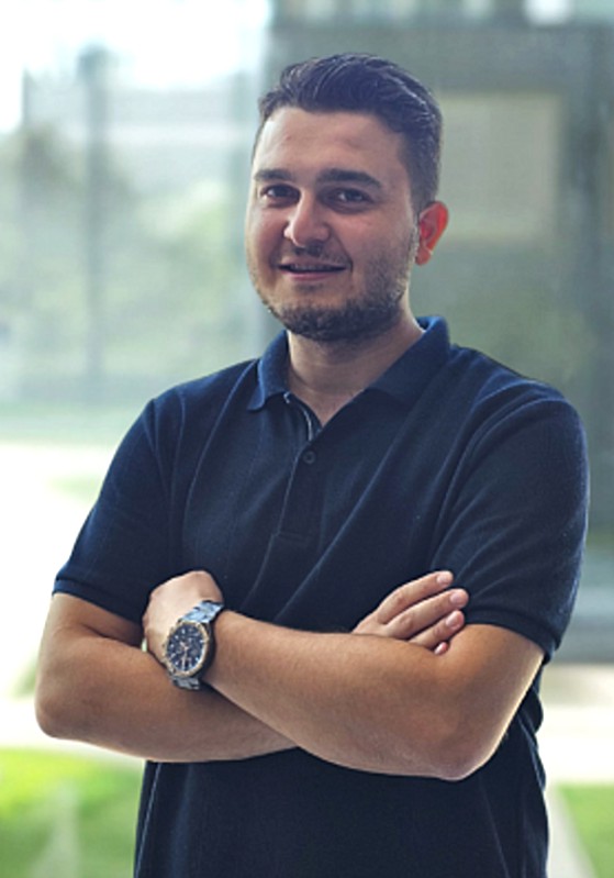 Алихан Тюйсюз