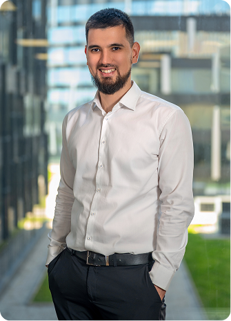 Азамат Муратов