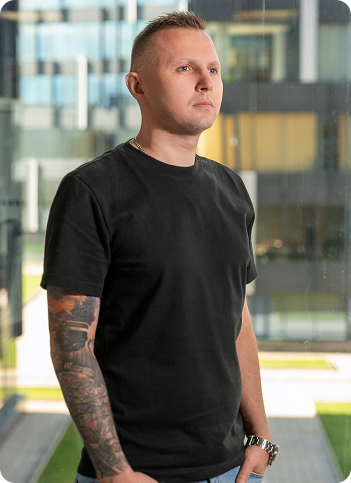 Денис Водницкий